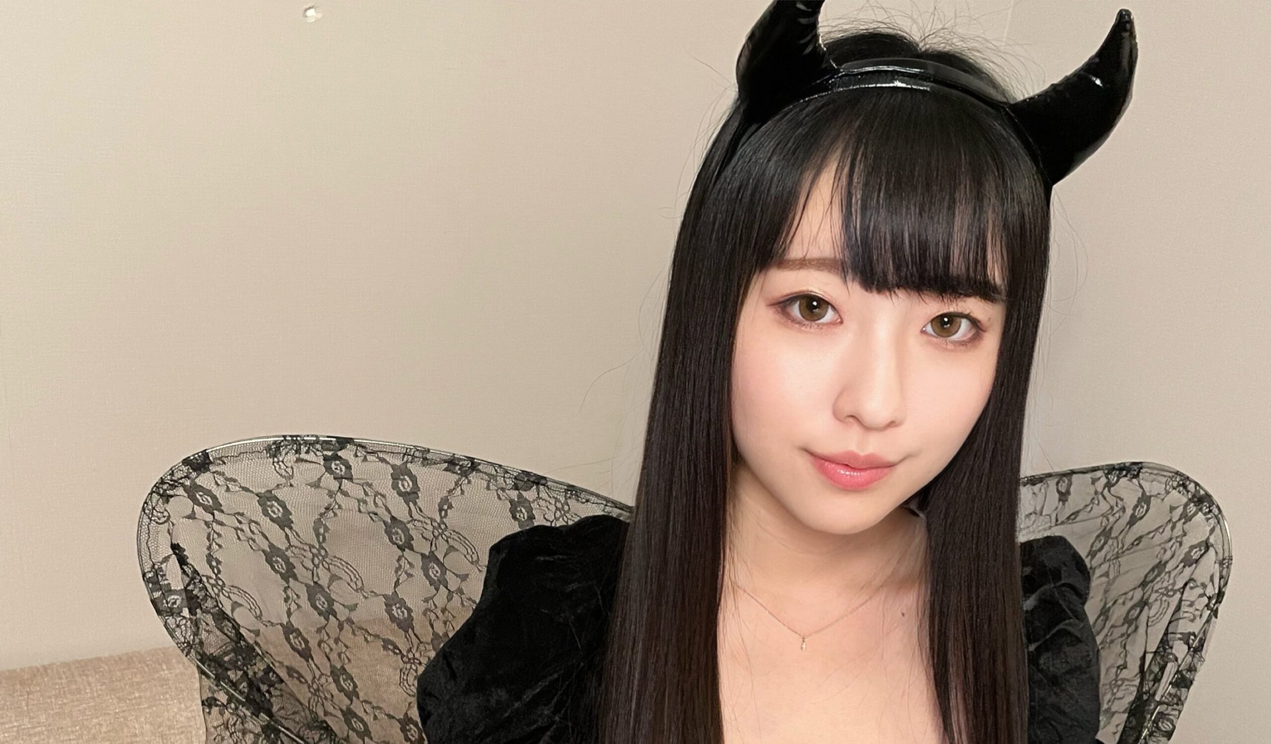 FC2-PPV-3122255 팔로워가 10,000명 기획한 신작이 가득한 최강 복주머니