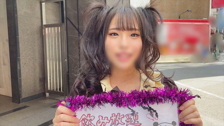 FC2-PPV-3181254 이케부쿠로의 완전 귀여운 콘카페 점원을 픽업해서 집으로.