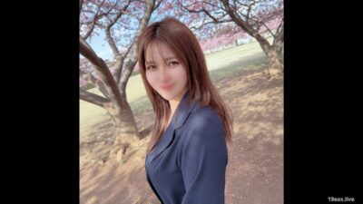 FC2-PPV-4440630 성욕이 올라 이성을 잃고, 비명과 함께 쾌락에 빠지고 초민감한 몸에 두 번 사정하고 입에 사정