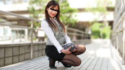 10MUSUME-092324-01 사장님과 부하직원이 고객과의 미팅을 마치고 사무실로 돌아오지 않고 바로 호텔로 이동!! 치넨 마키