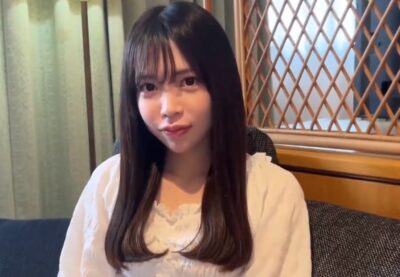 FC2-PPV-4668947 모델급 여대생 부끄러워하지만 귀여운 얼굴을 참을 수 없어 질내사정