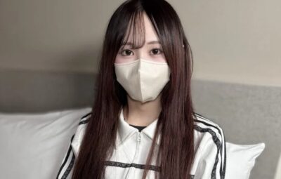 FC2-PPV-4692631 아이돌 닮은 미녀 핑크빛 꼭지 보지 흥분해서 질내사정